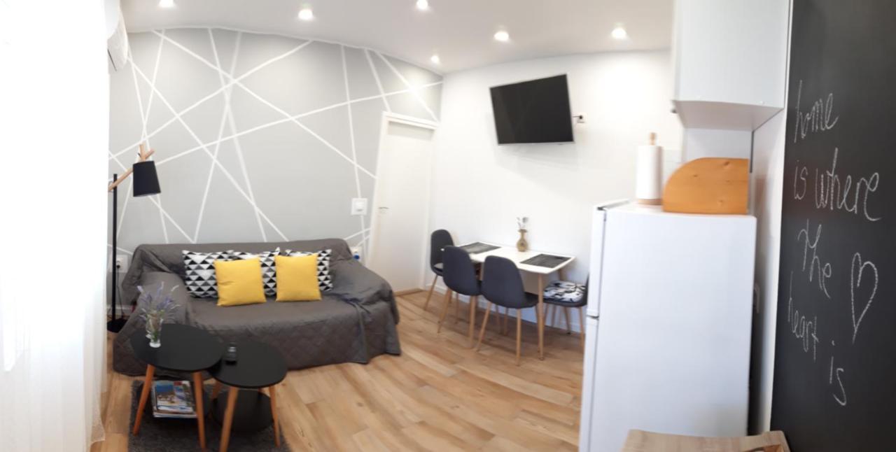 Lili Apartment In Zadar Pet Friendly, Free Parking 外观 照片