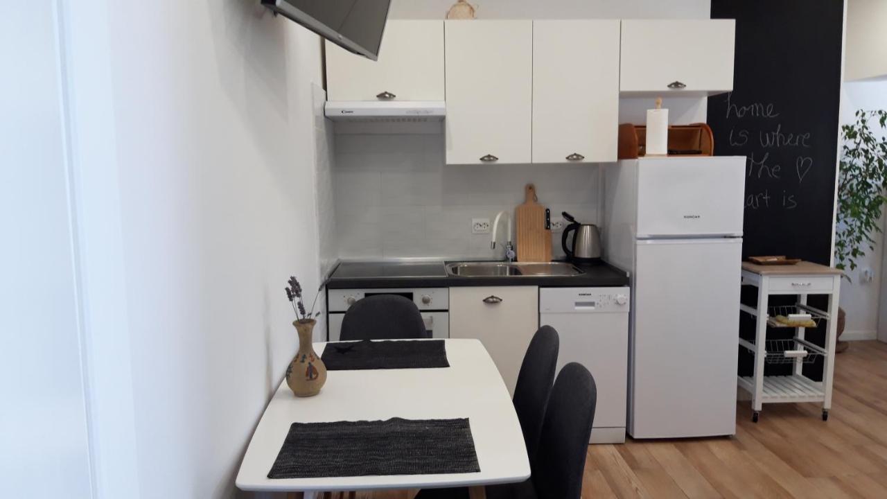 Lili Apartment In Zadar Pet Friendly, Free Parking 外观 照片